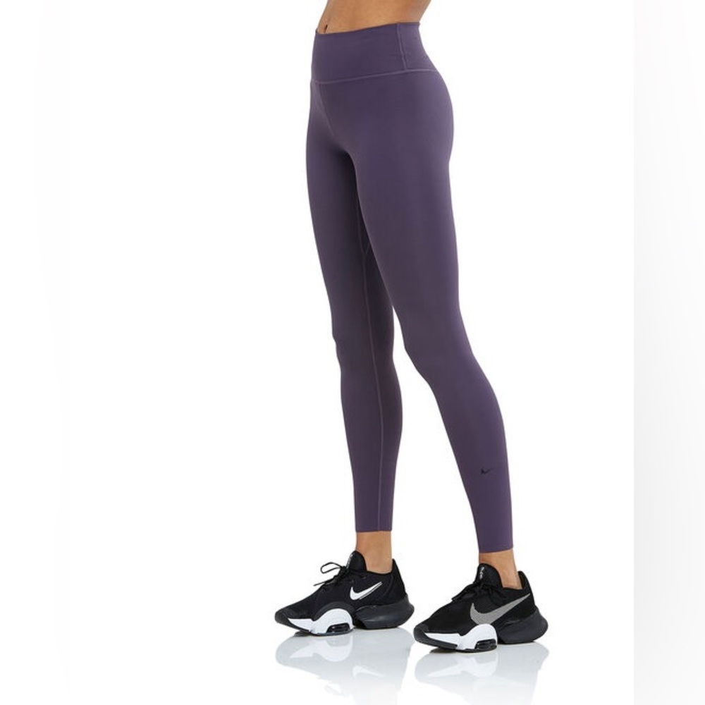 Nike One Luxe Leggings Medium (2)